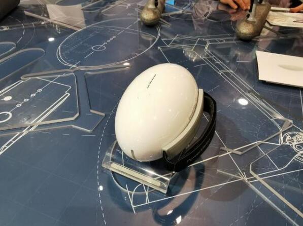 无人机界的“变形金刚”臻迪PowerEgg X亮相CES 2020