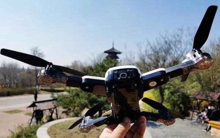 5G远距传输无人机，给你最精致的飞行体验
