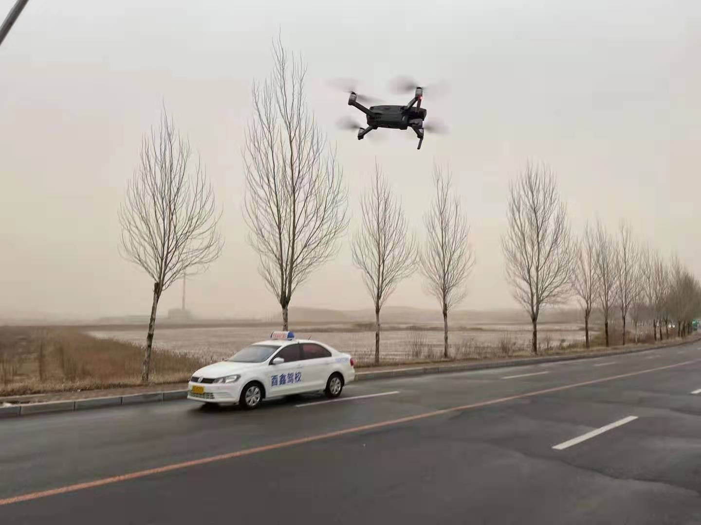 中科智航无人机在河道巡检和水质检测的运用